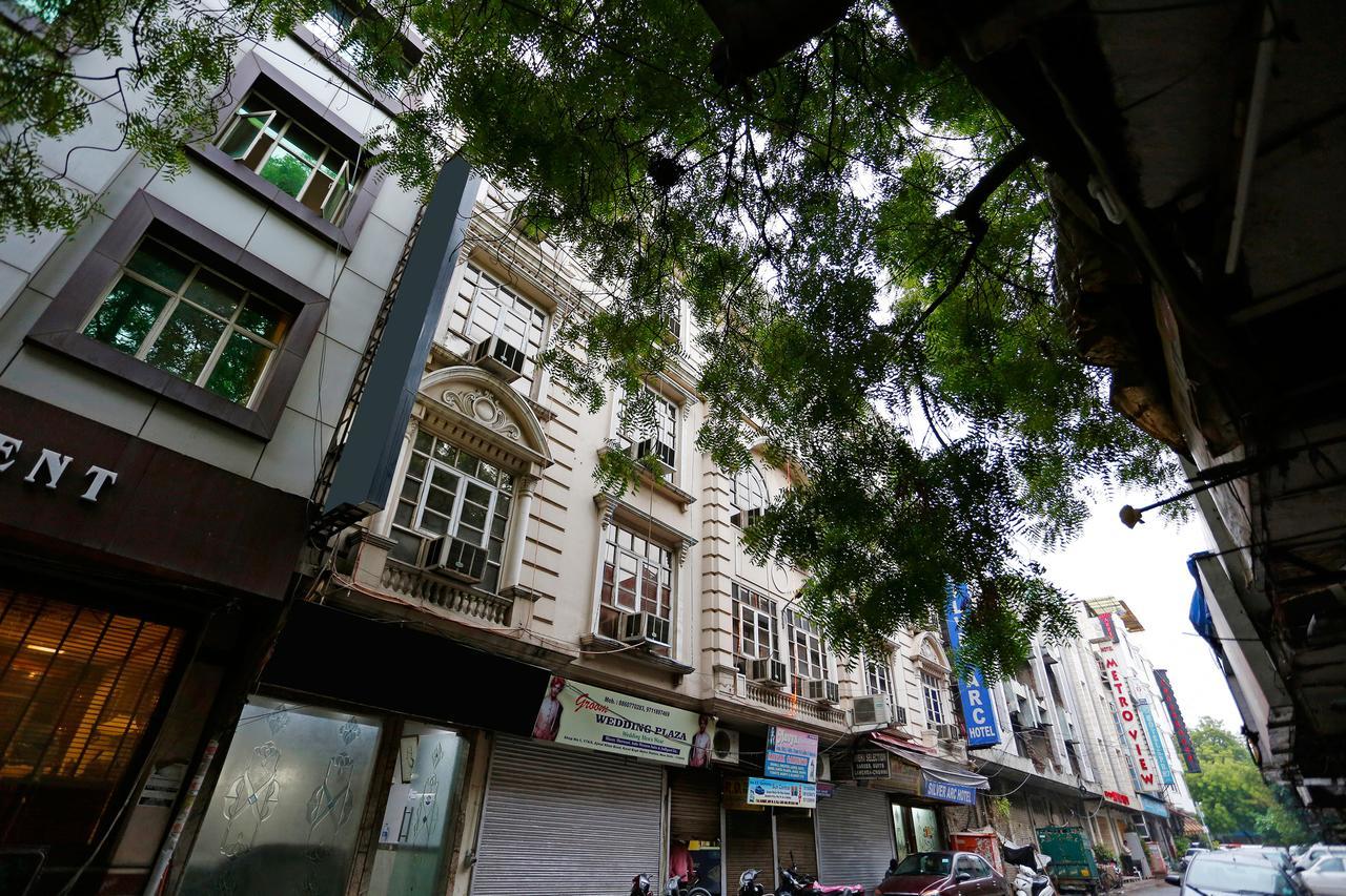 نيودلهي Oyo 5401 Hotel Mid Town المظهر الخارجي الصورة